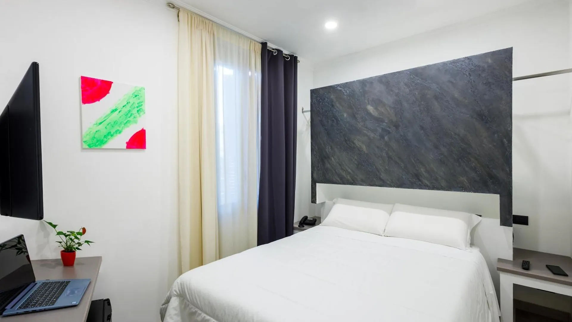Crossroad Hotel Rzym