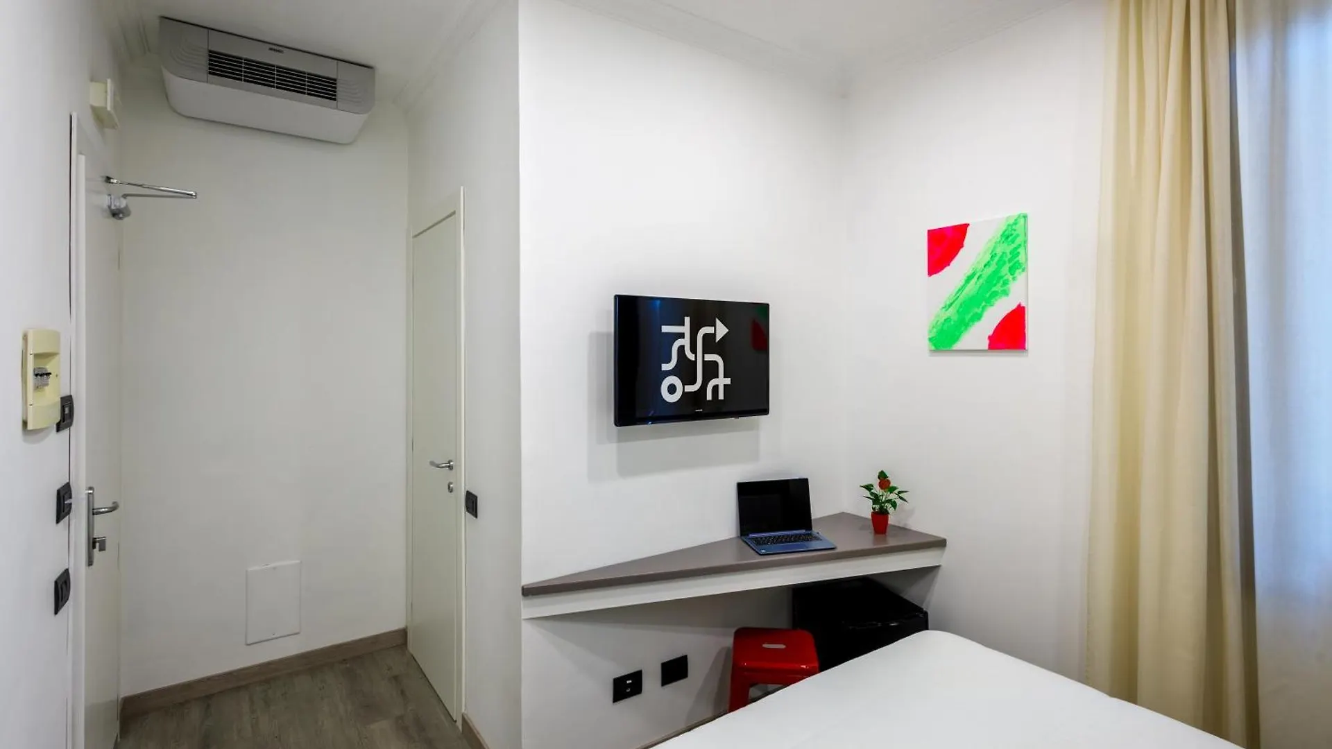 Crossroad Hotel Rzym