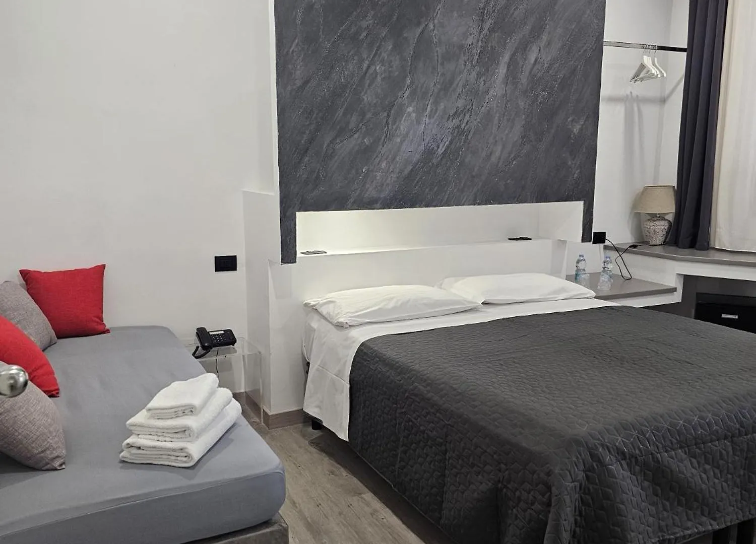 Crossroad Hotel Rzym